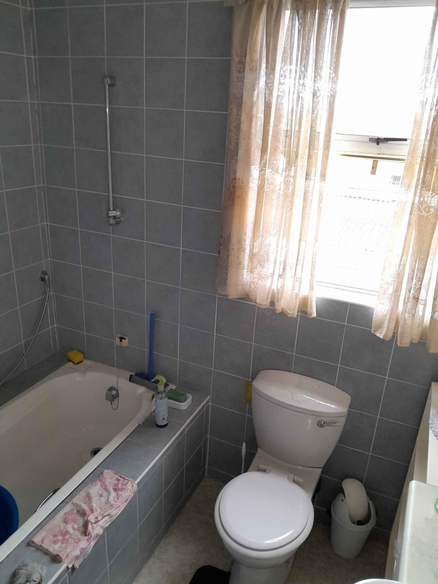 Commercial Property for Sale in Quigney Eastern Cape